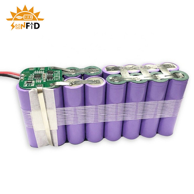 18650 pacchetti ricaricabili 3.7V 15.6Ah 1S6P della batteria al litio hanno protetto