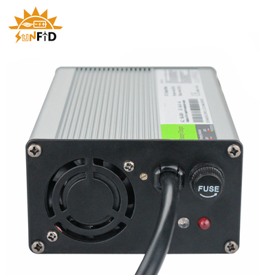 caricatore 24v 36v 48v 52v 60v 72v della batteria al litio di 12v Ebike per la forcella elettrica del motorino elettrico