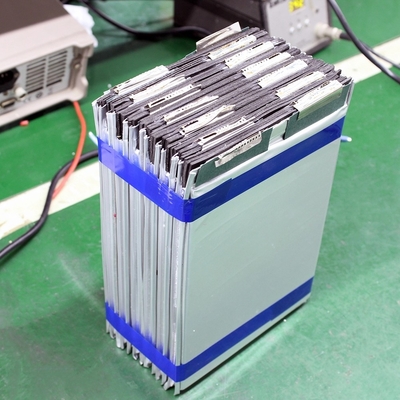 batteria 25Ah, cellula di 20Ah Lifepo4 del sacchetto di 3.2V Lifepo4 ricaricabile